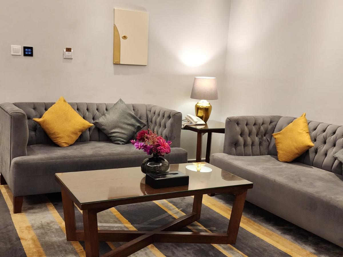 دار ود للأجنحة الفندقية Djeddah Extérieur photo