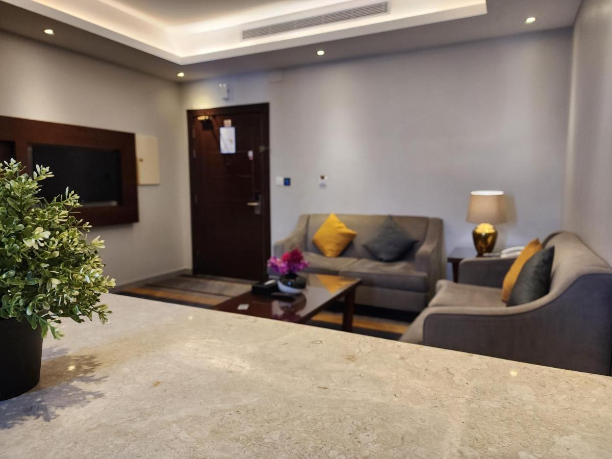 دار ود للأجنحة الفندقية Djeddah Extérieur photo
