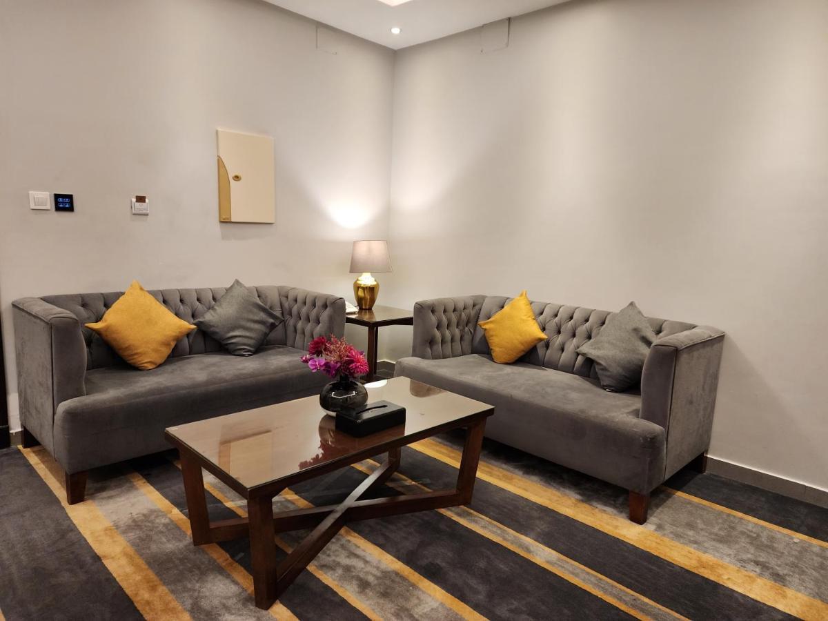 دار ود للأجنحة الفندقية Djeddah Extérieur photo