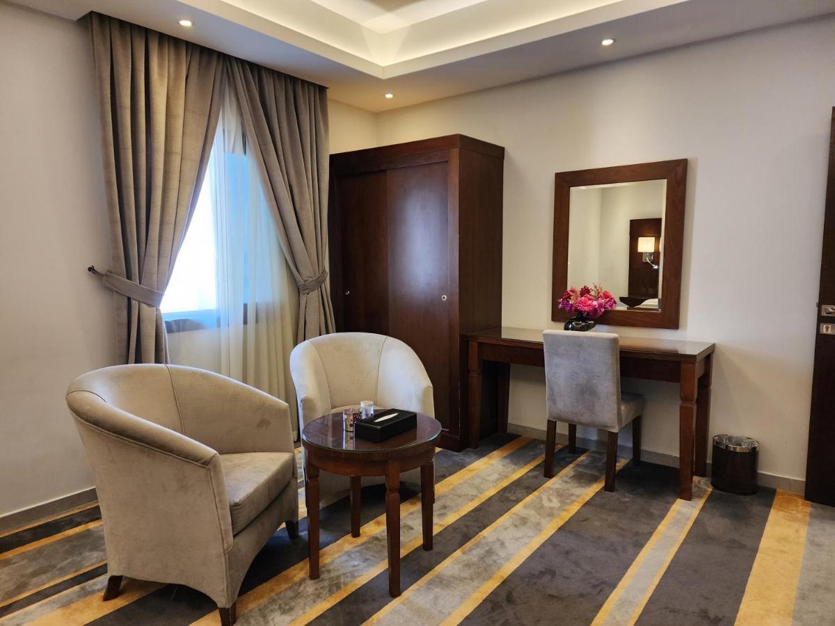 دار ود للأجنحة الفندقية Djeddah Extérieur photo